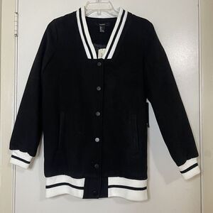 NEW! Forever 21 black fleece varsity snap button oversized jacket size US small